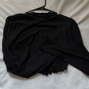 Black long sleeve crop top